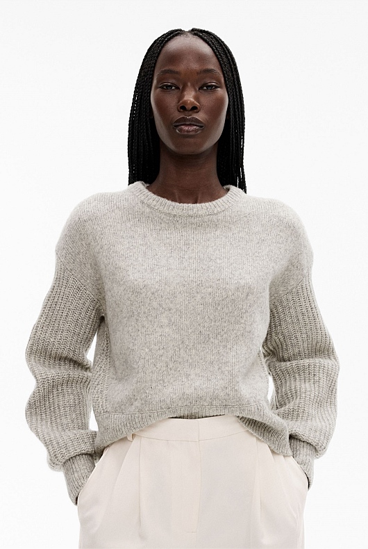 Wool Blend Stitch Sleeve Knit