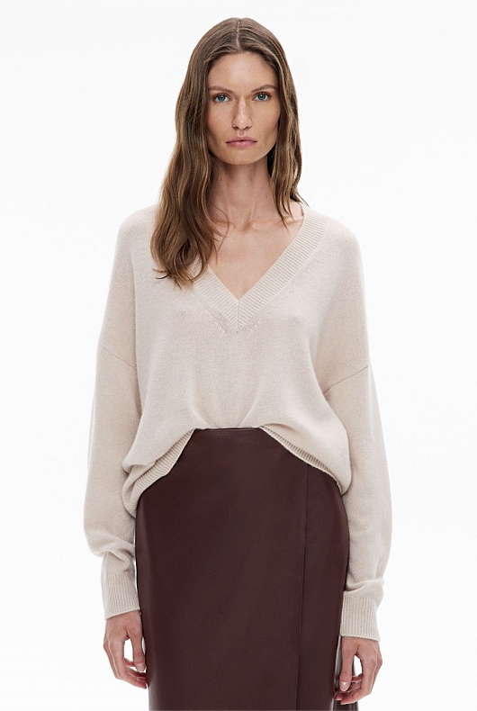 Cashmere V Neck Knit