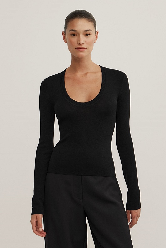 Merino Scoop Knit