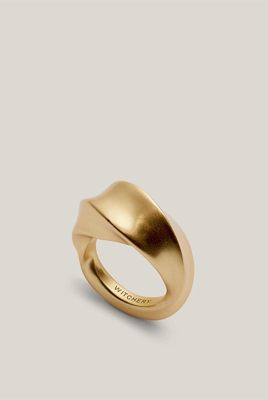 Tessa Twist Ring