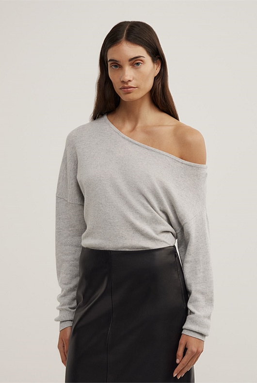 One Shoulder Knit