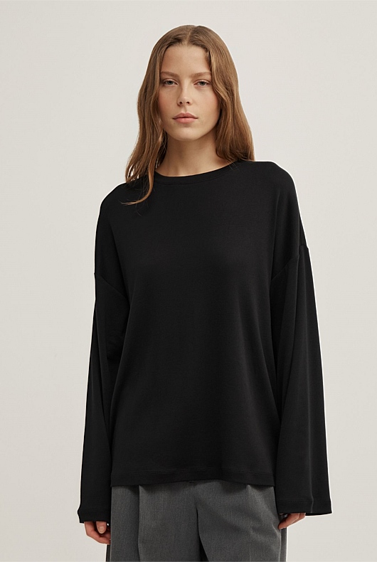 Crew Neck Long-Sleeve T-Shirt