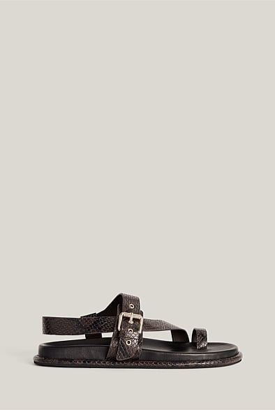 Pippa Sandal, image 2 of 2