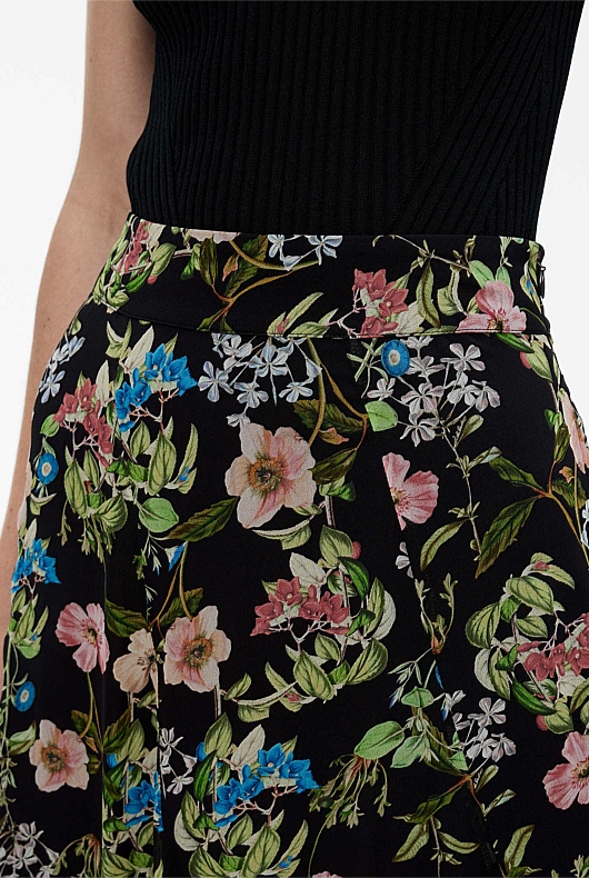 Raven Botanical Maxi Skirt - Women's Floral Skirts | Witchery