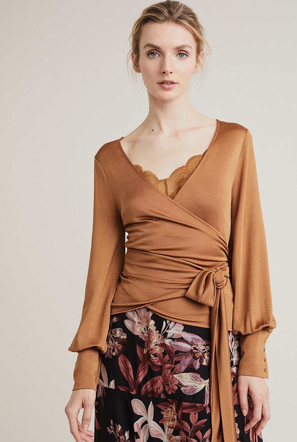 Long Sleeve V Neck Wrap