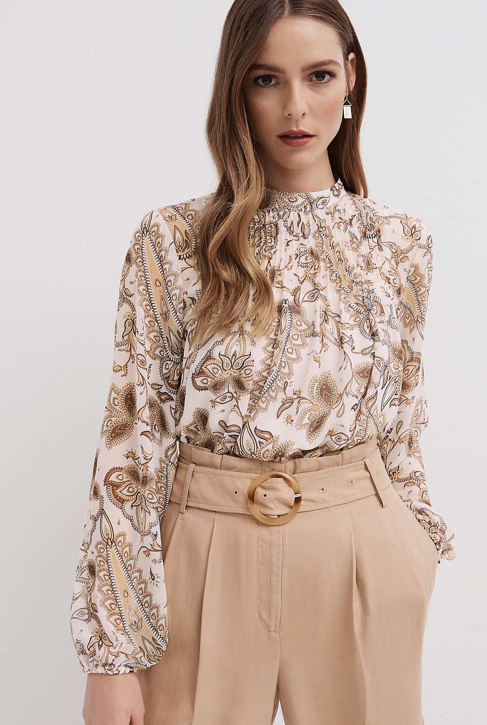 Long Sleeve Pleat Blouse