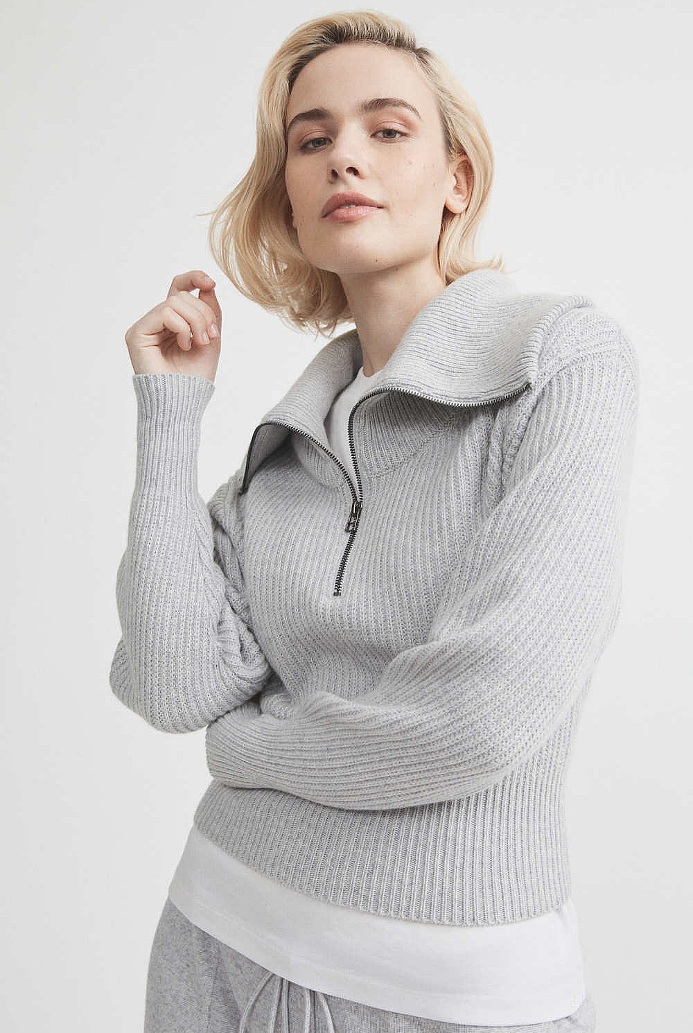 Zip Collar Crop Knit