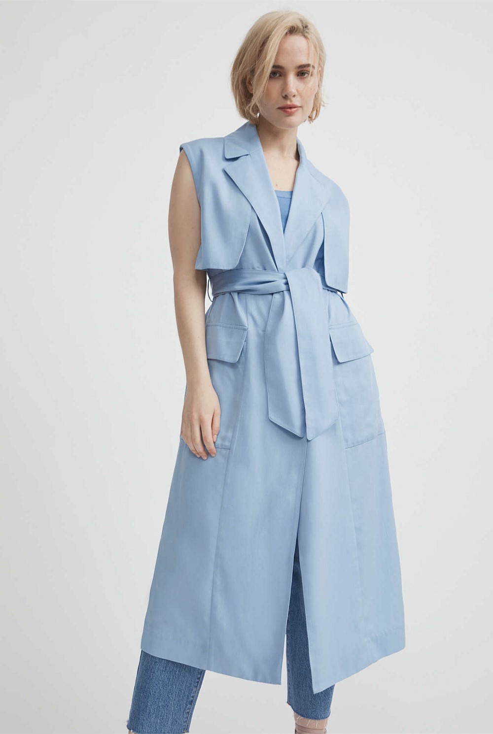 Sleeveless Trench Coat