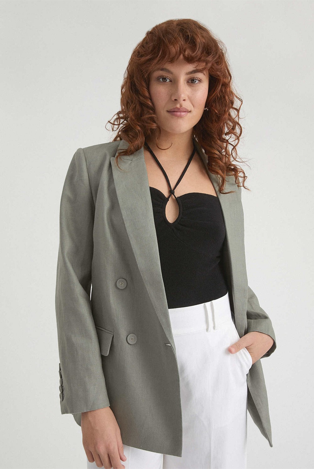 Relaxed Linen Blazer