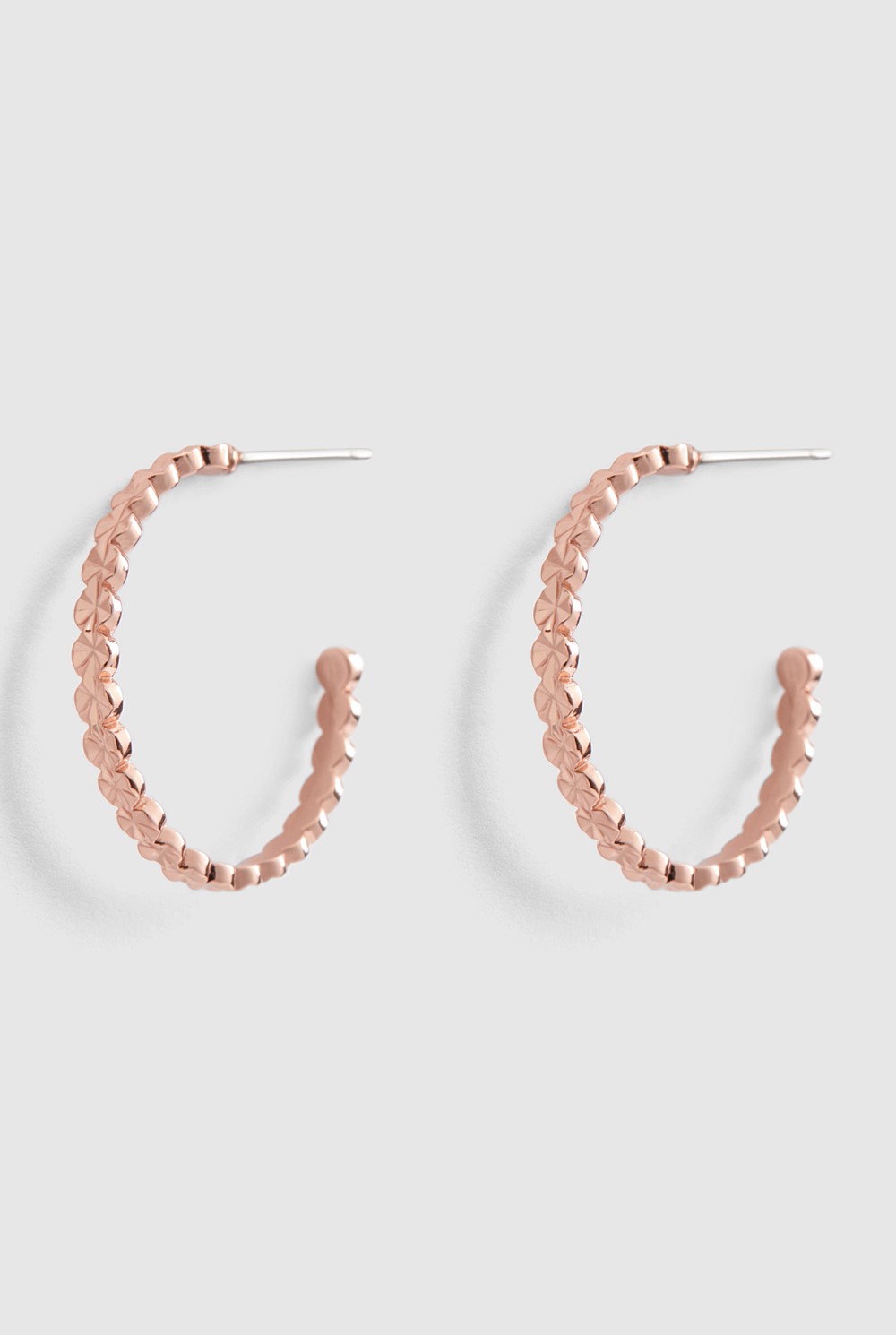 Liza Hoops