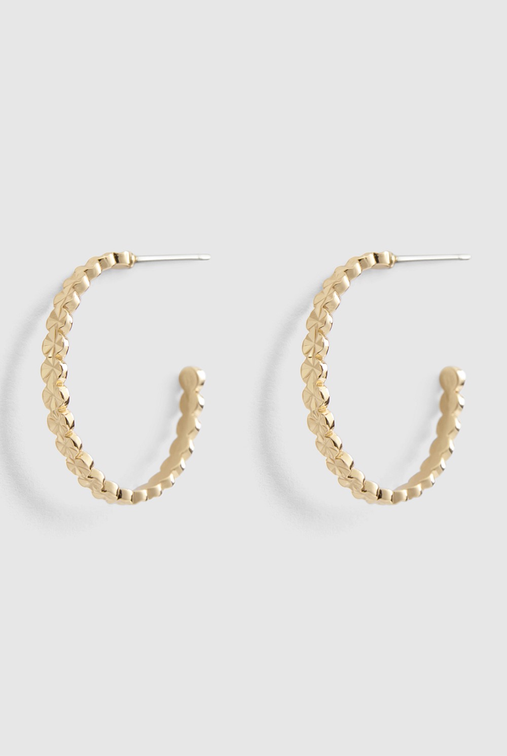 Liza Hoops