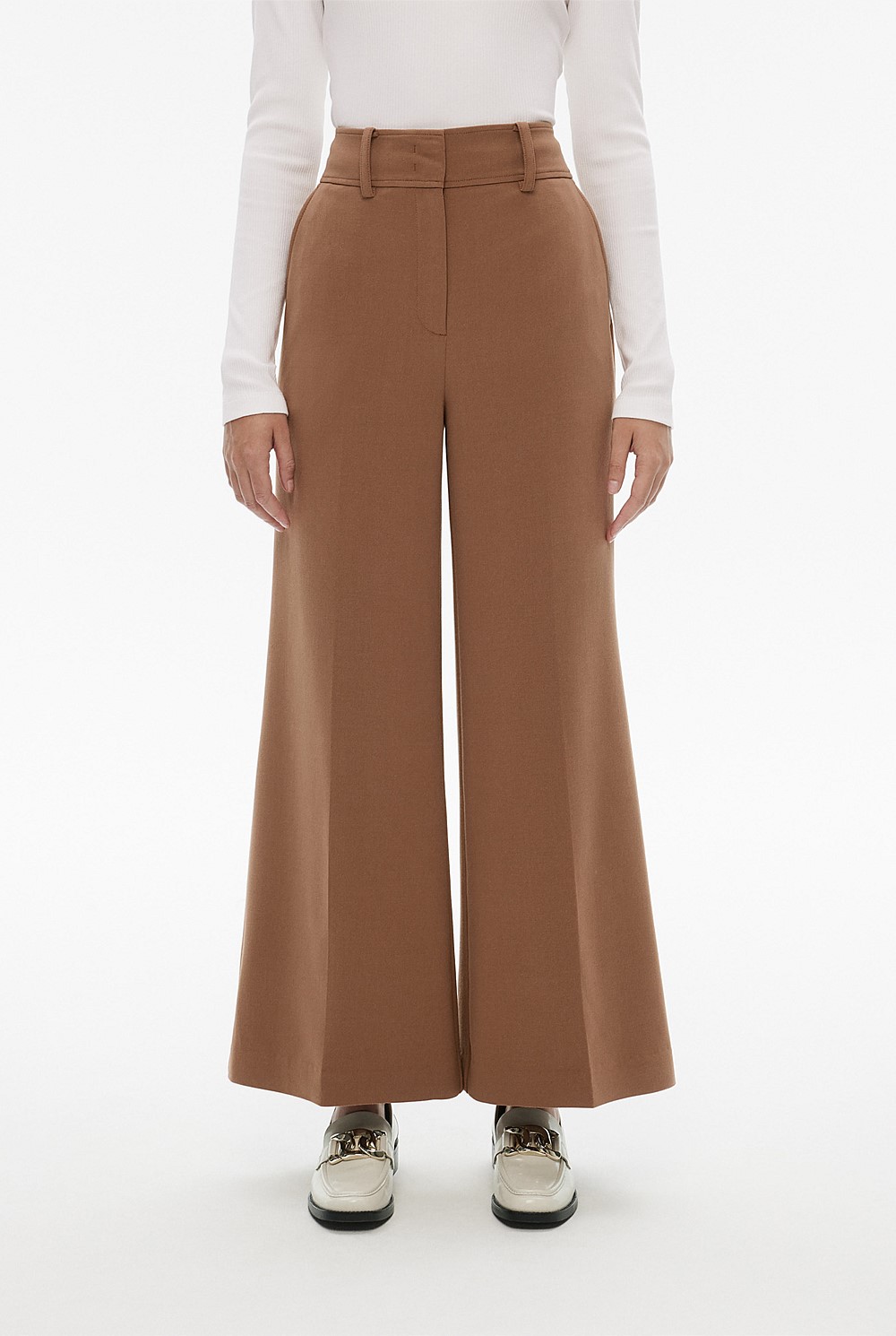 Classic Wide Leg Pant main image 0
