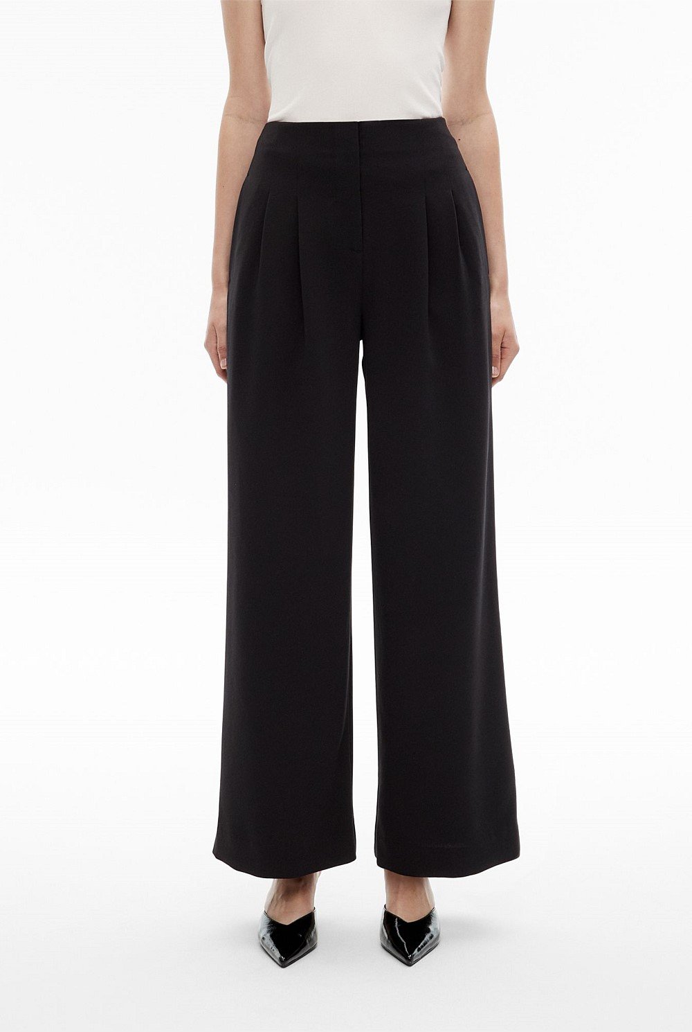 Pleated Pant