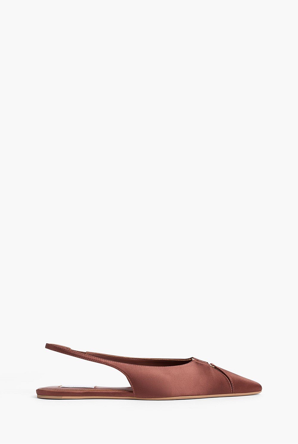 Nikki Flats