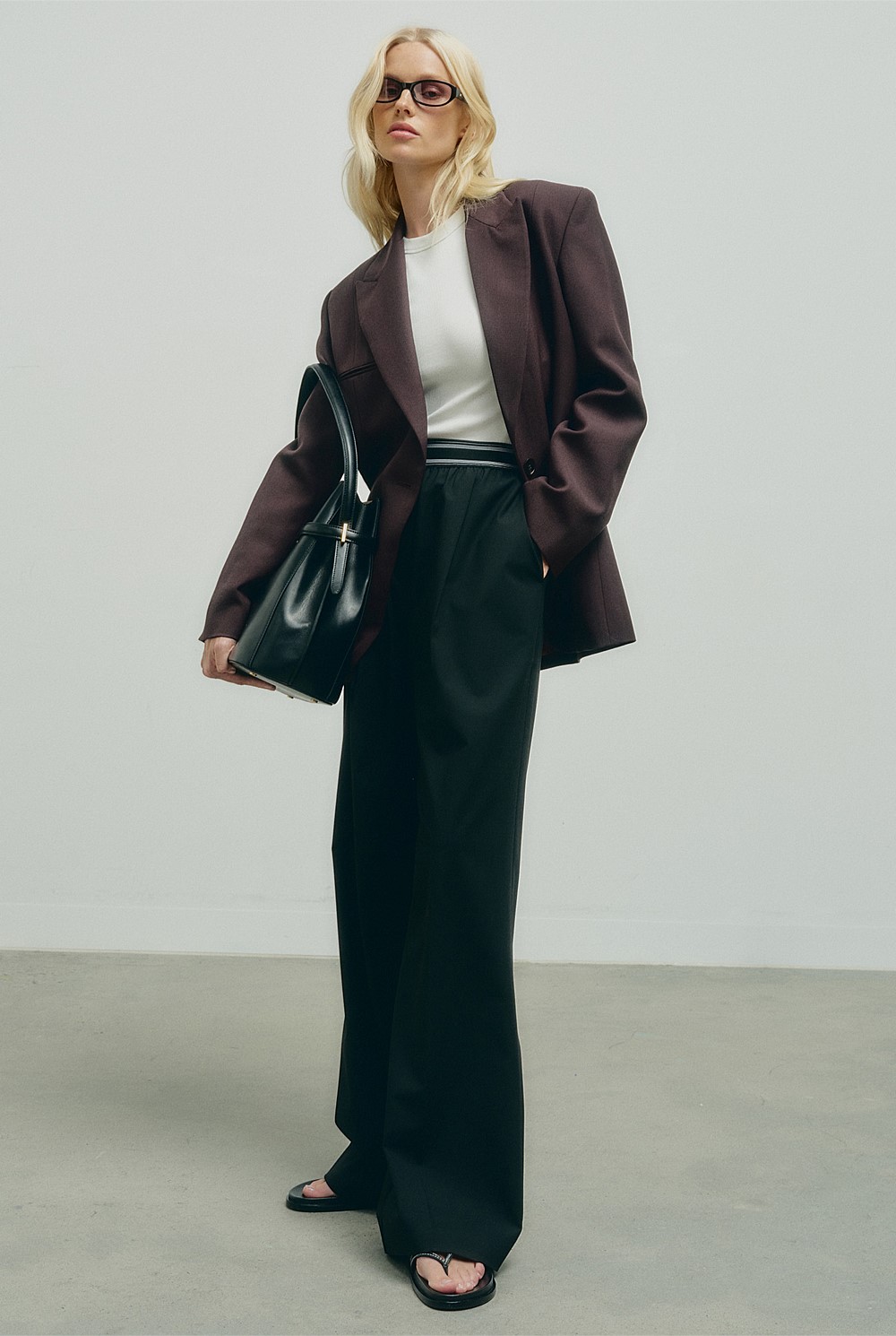 Elastic Detail Pants