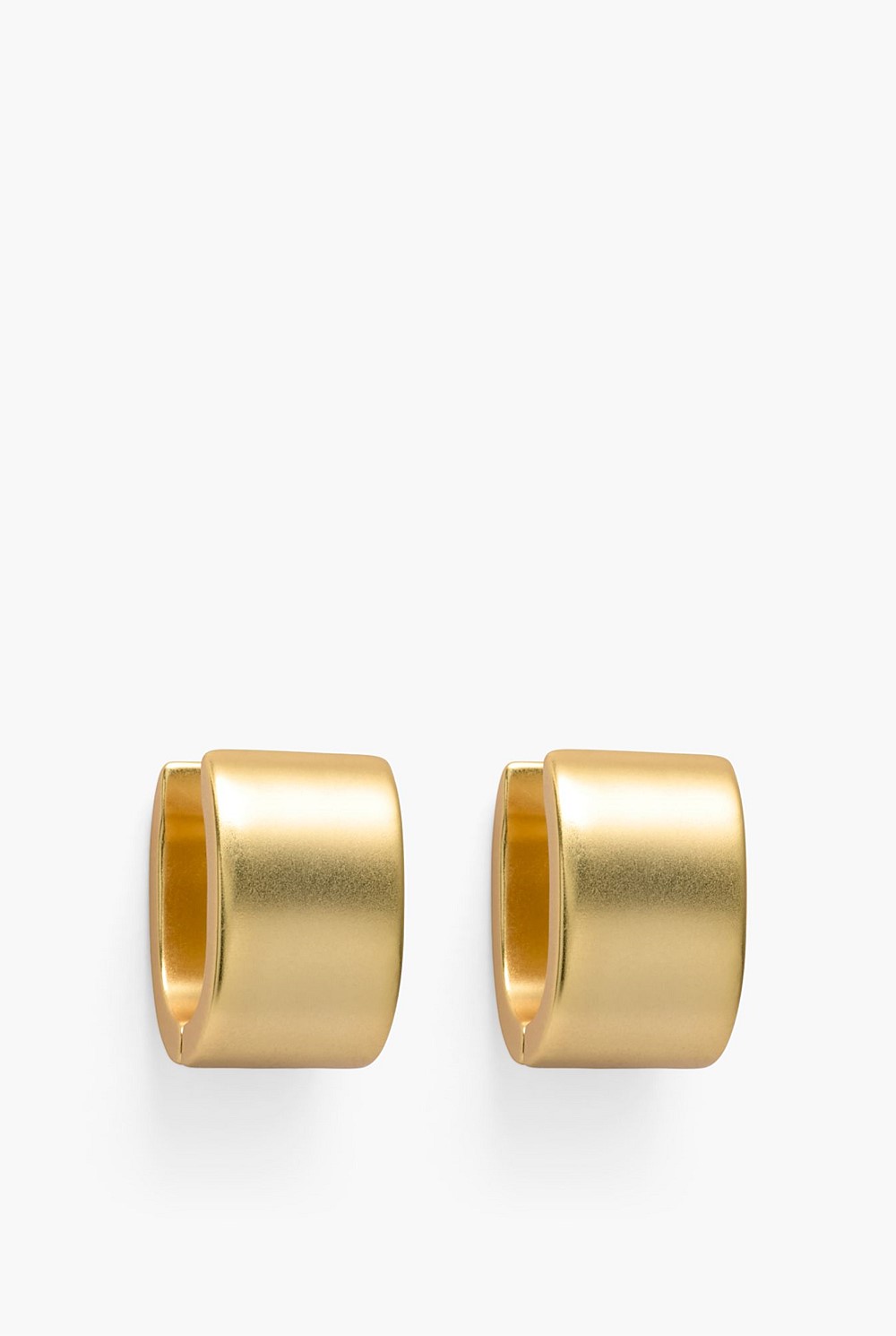Luca Huggie Earrings