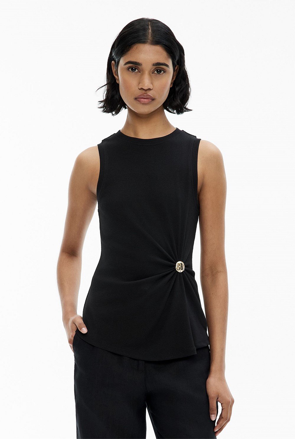 Trim Detail Tank
