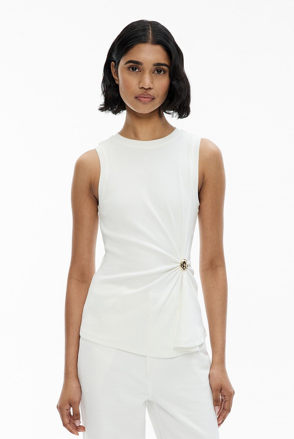 Trim Detail Tank