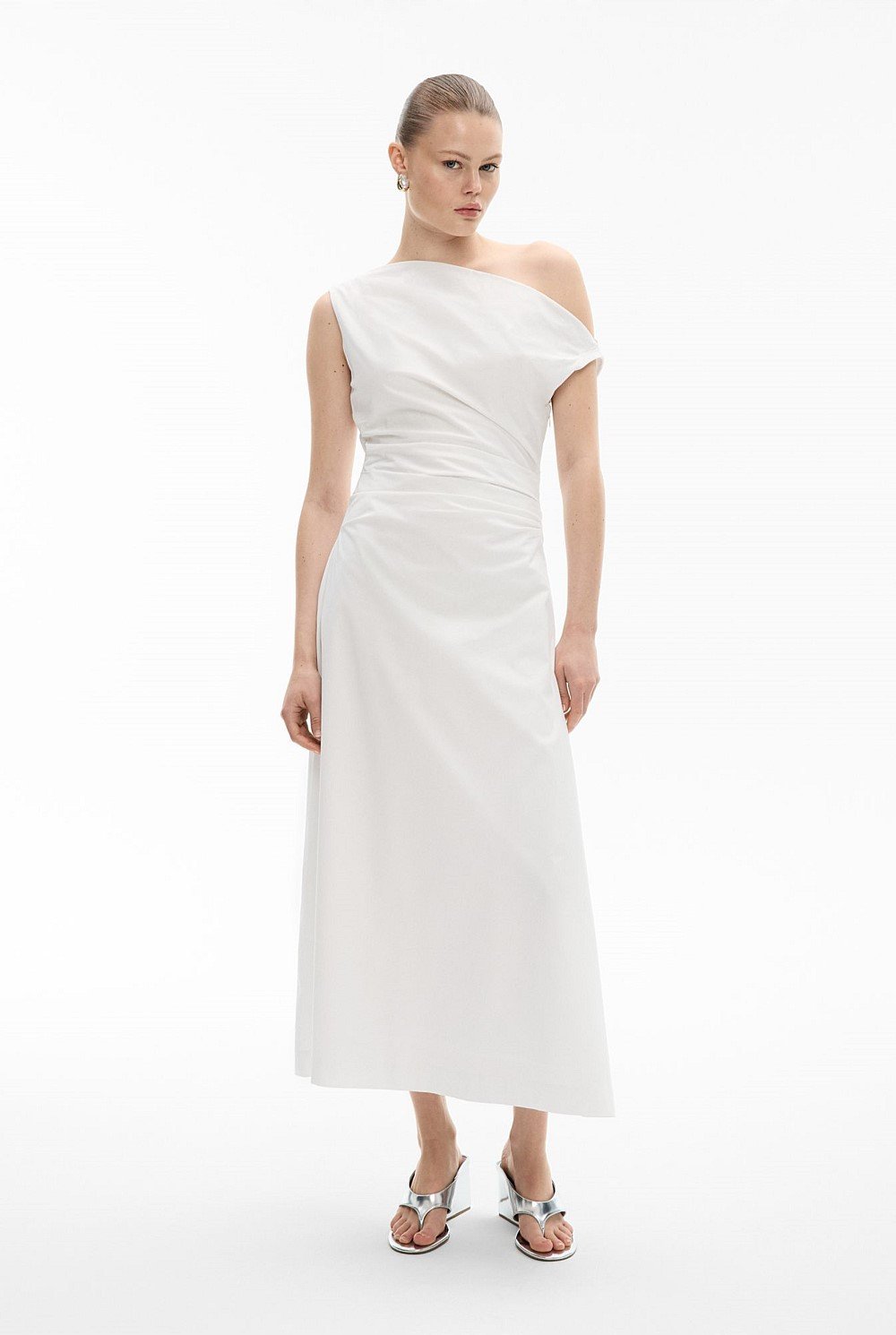 Asymmetric Shoulder Dress