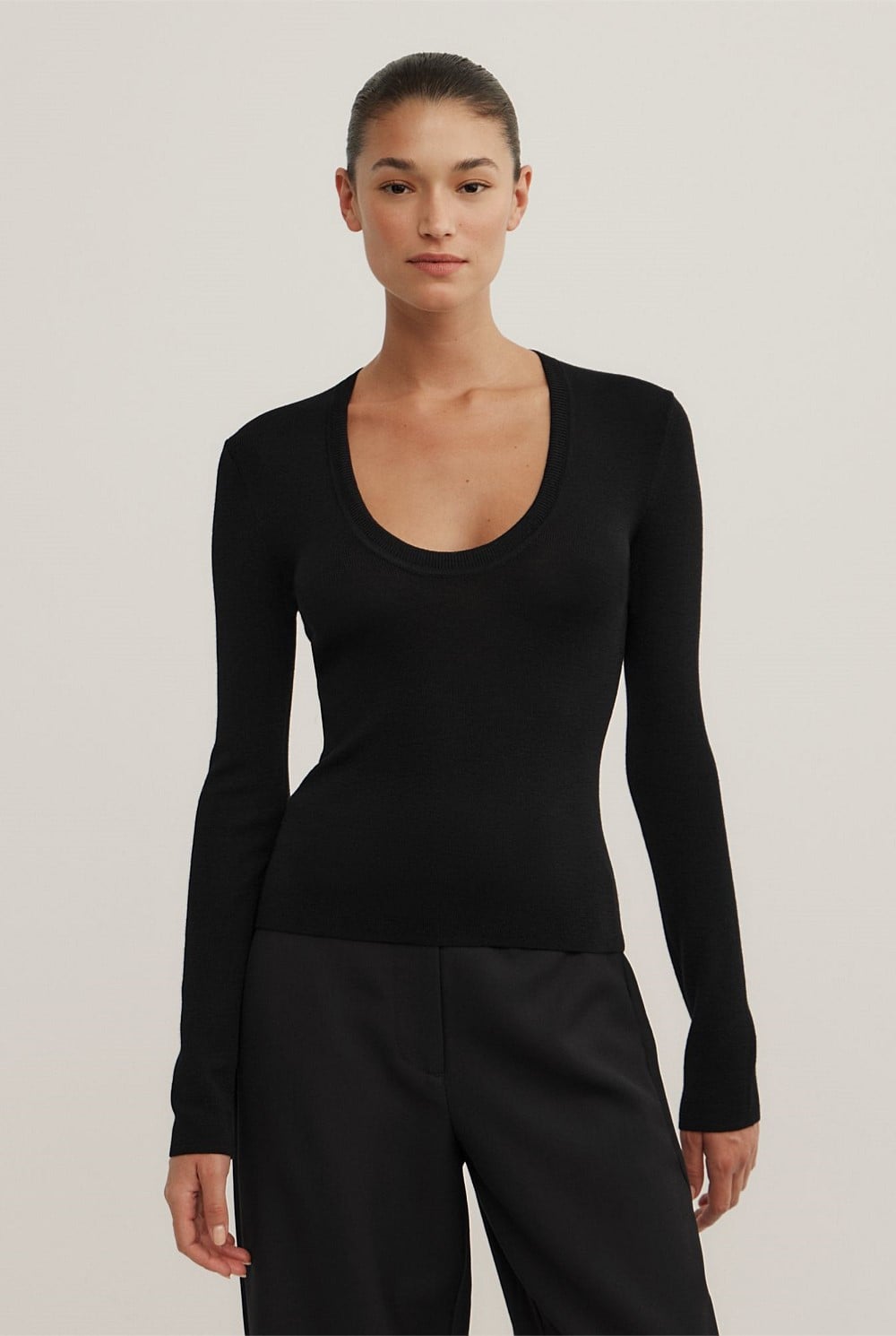 Merino Scoop Neck Knit