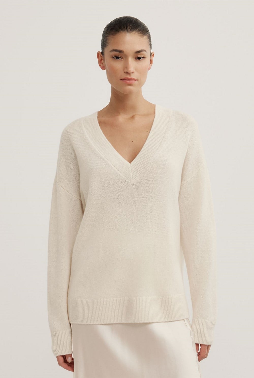 Cashmere V-Neck Knit