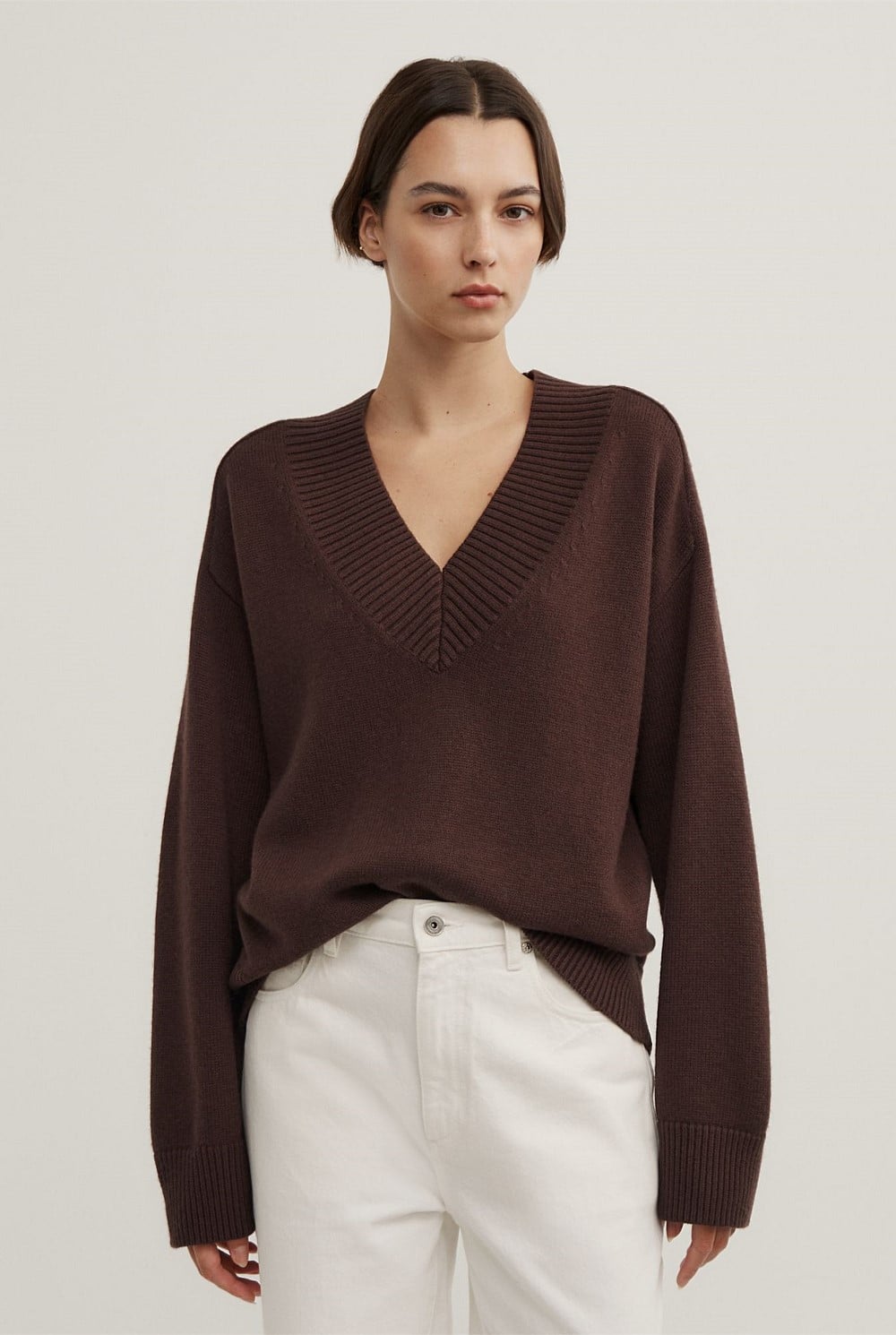 V-Neck Knit