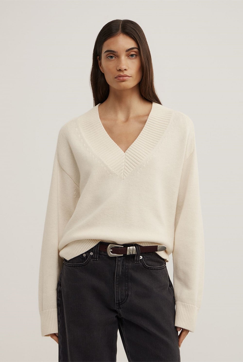 V-Neck Knit