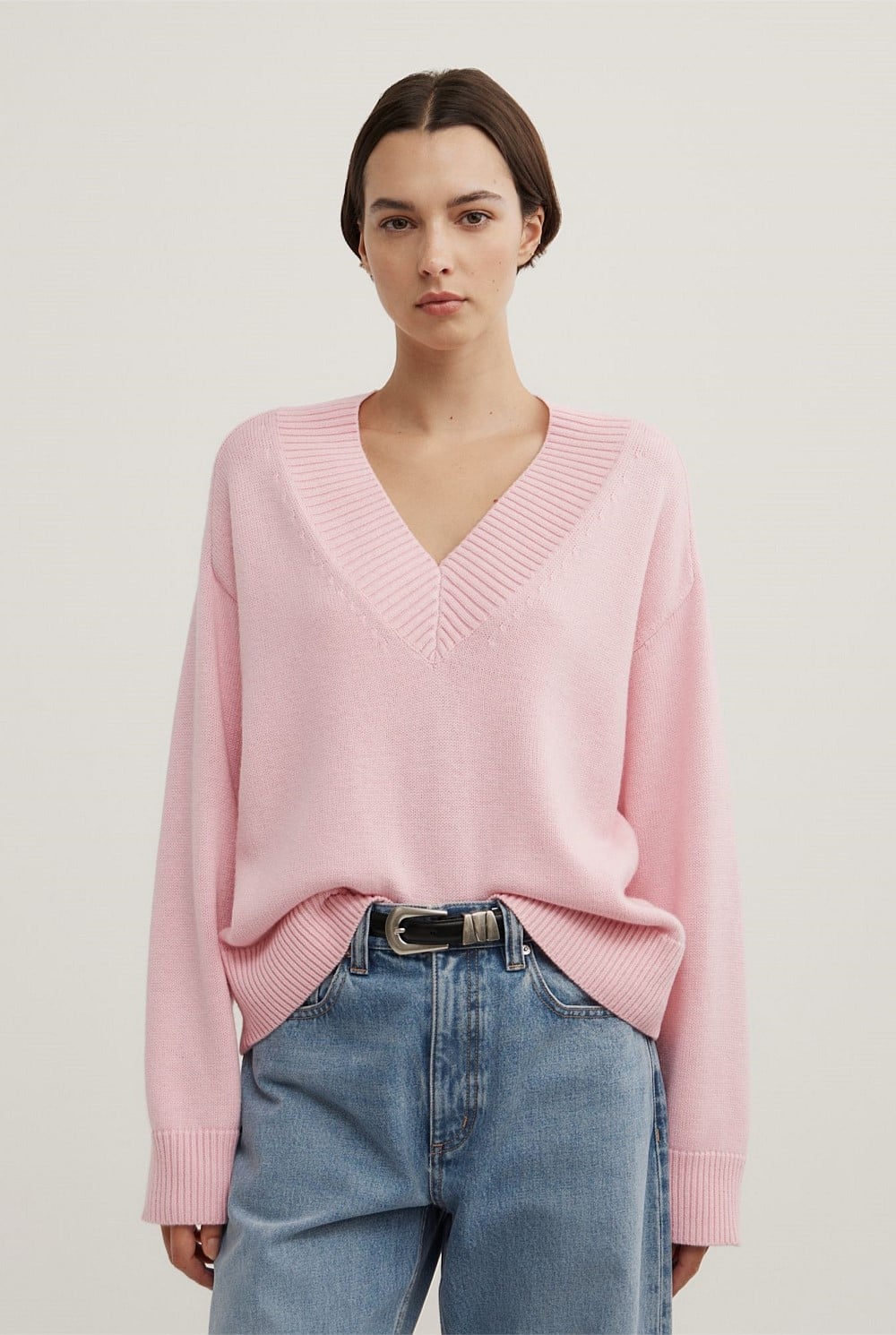 V-Neck Knit