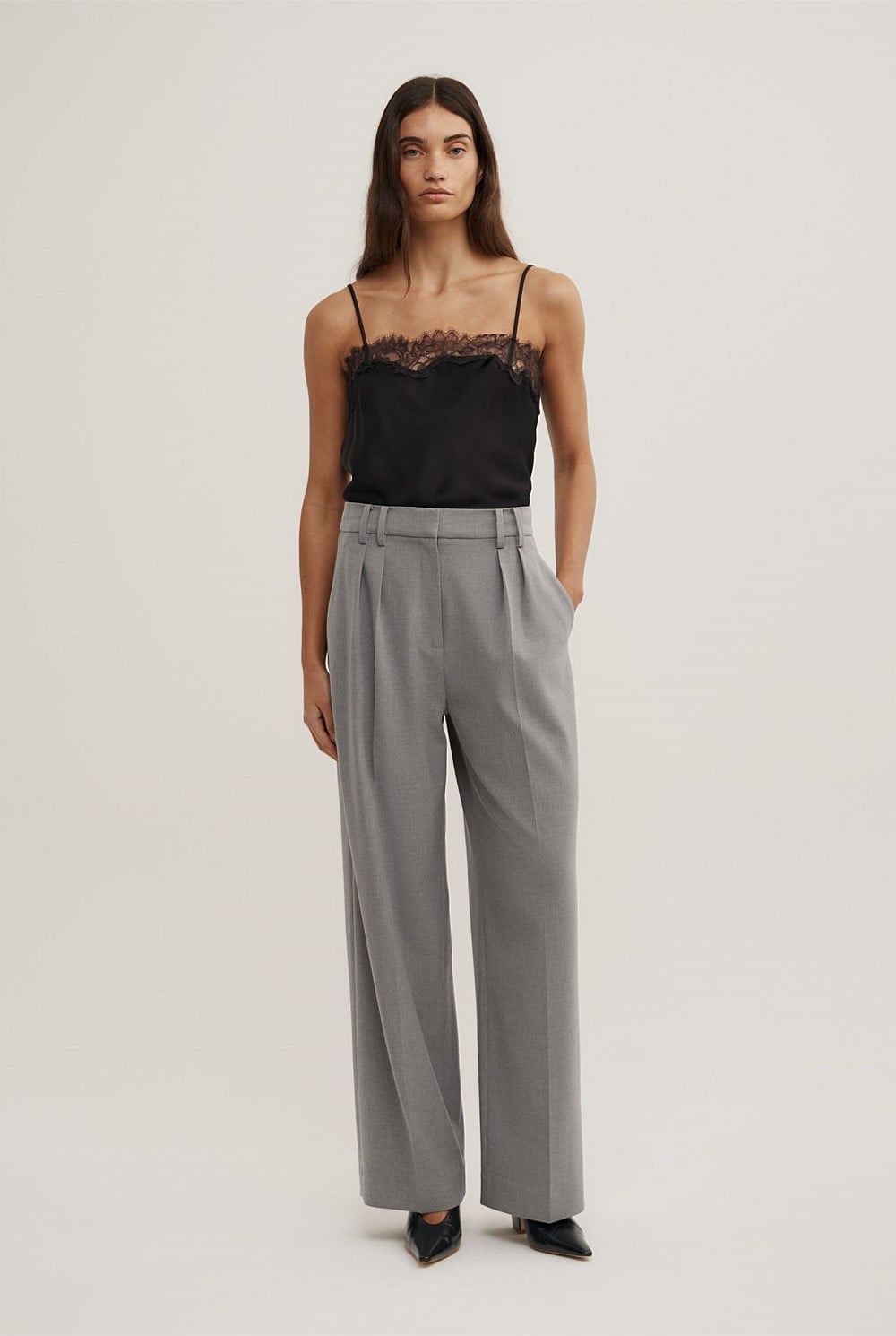 Soft Pleat Trouser