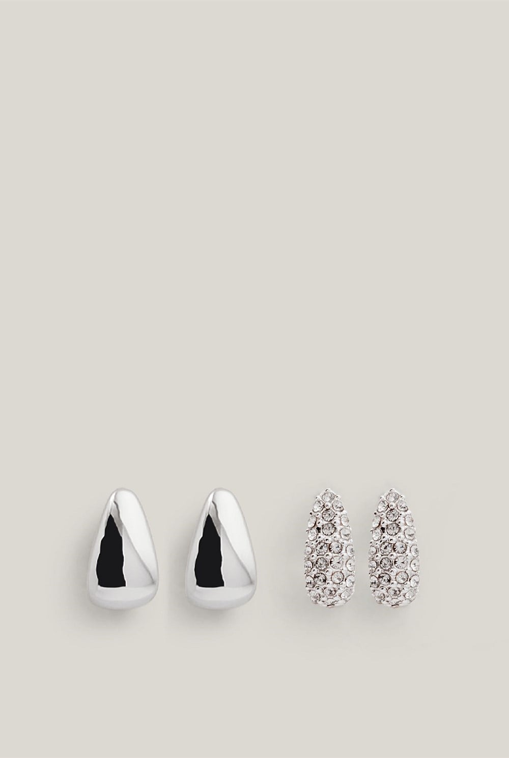 Hayley Huggie Earring Set