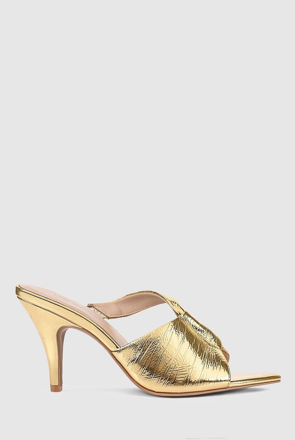 Kelis Heel
