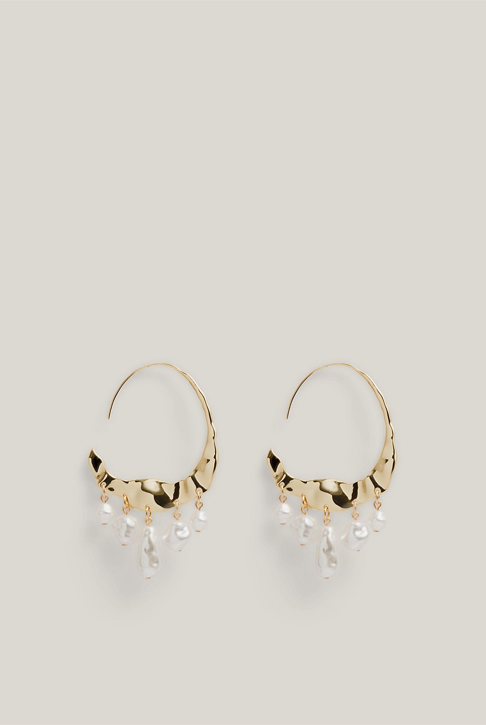 Elle Hoops