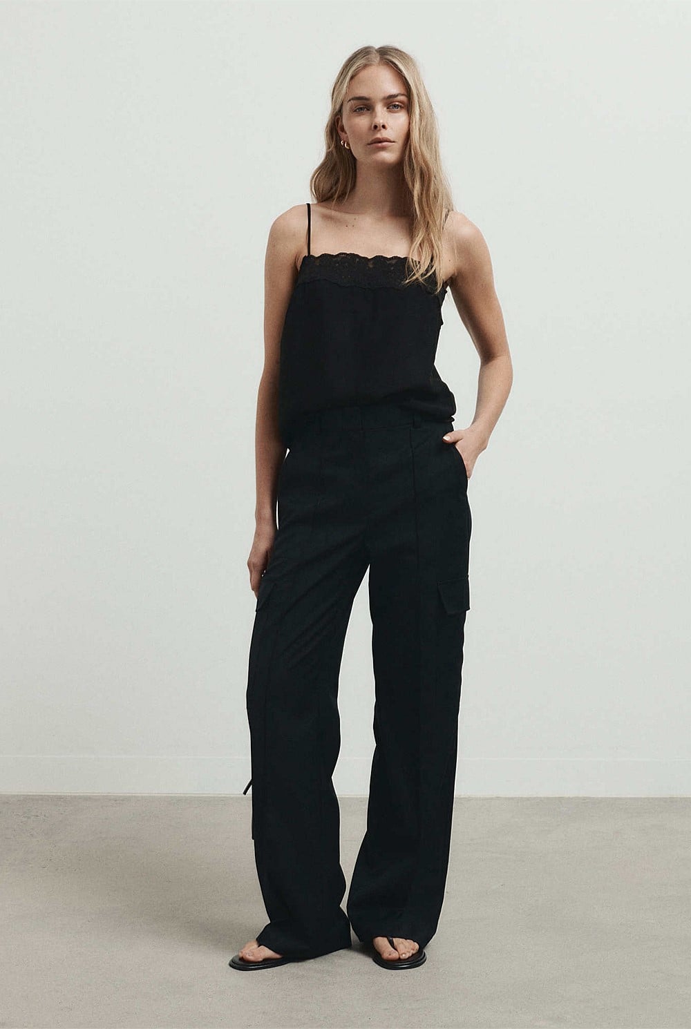 Pocket Detail Pant