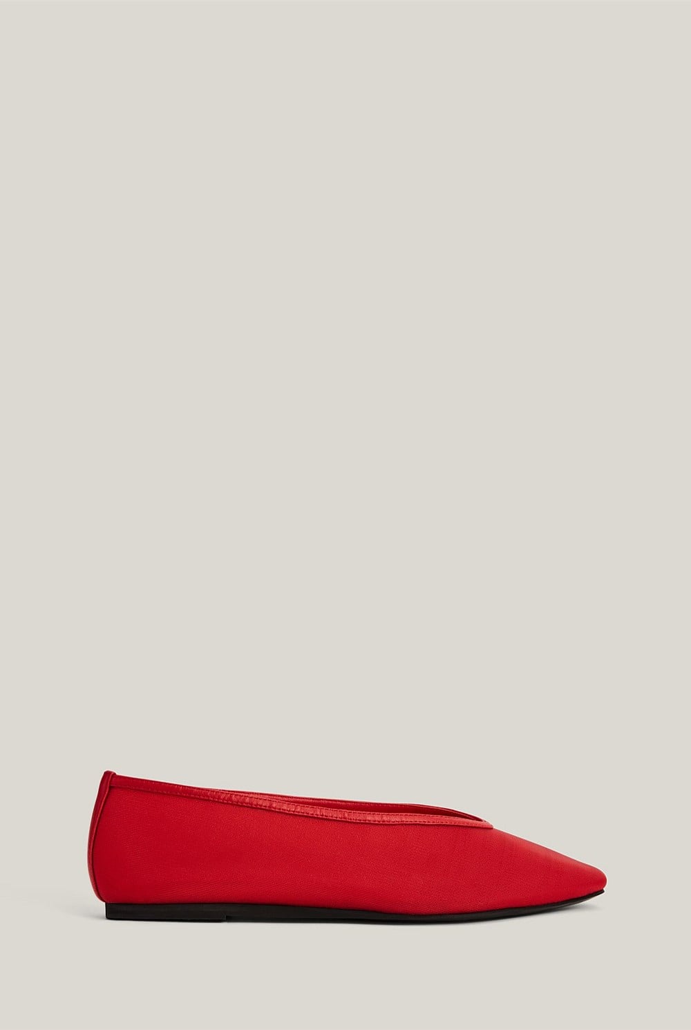 Petra Mesh Flats