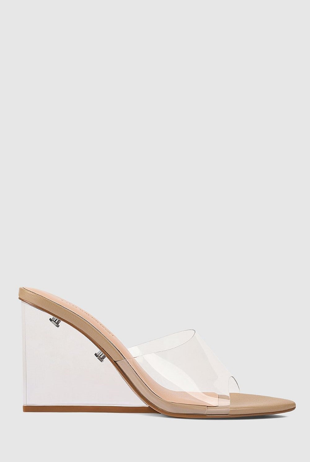 Suzy Wedge