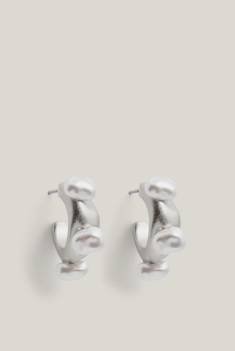 Regan Hoop Earrings