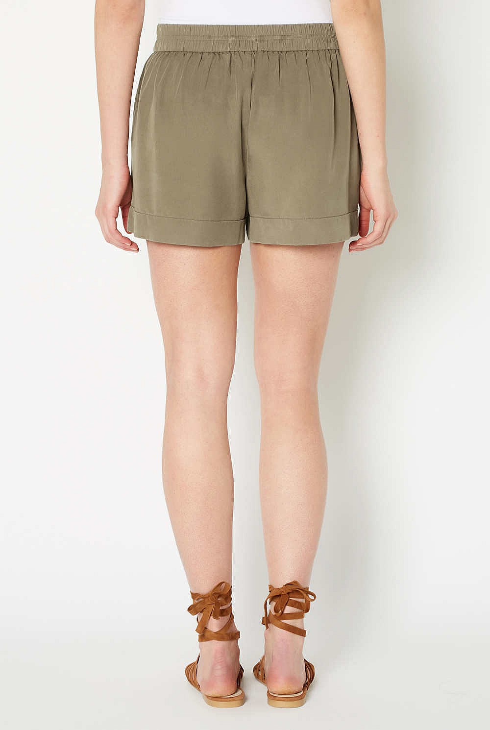 Tuck Pocket Short