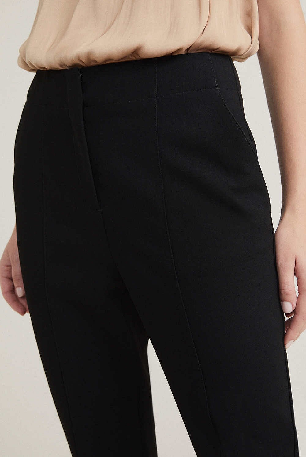 Slim Dress Pant