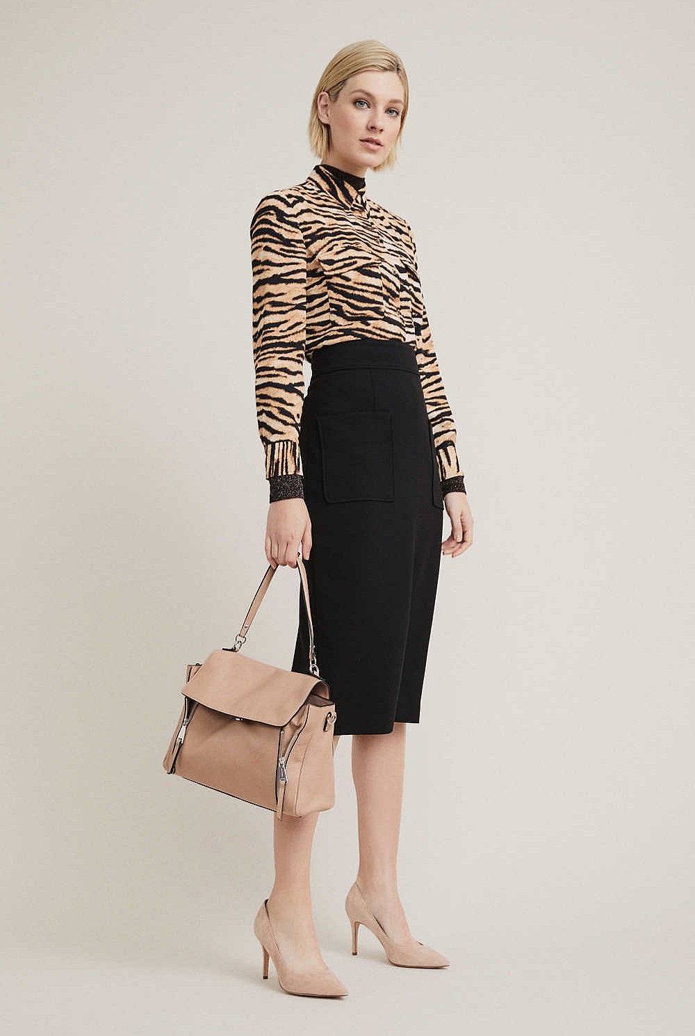 Pocket Front Pencil Skirt