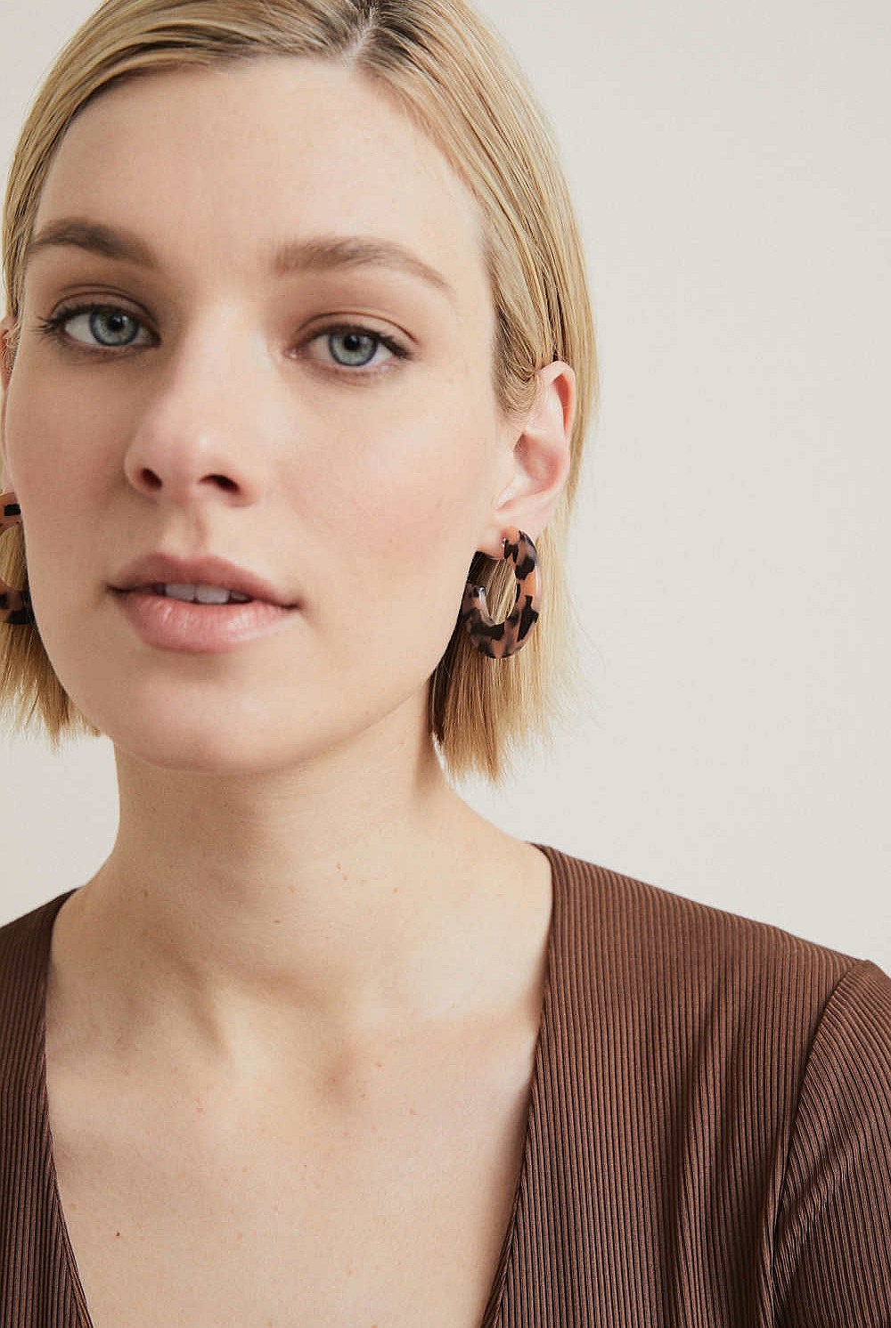 Mini Poppy Hoops