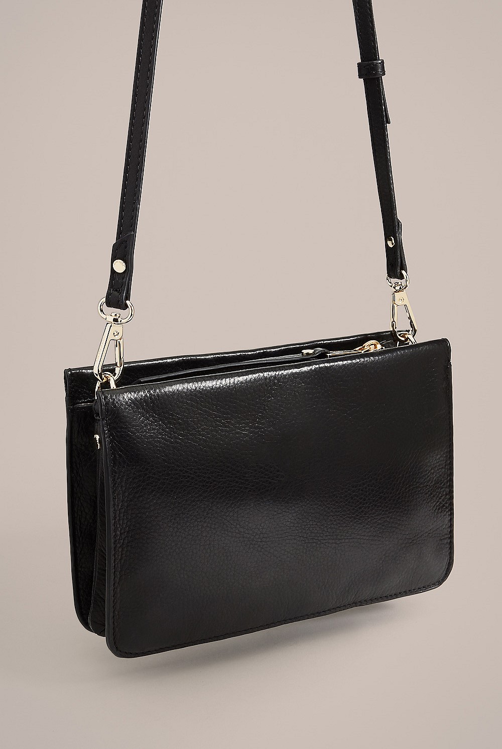 Raya Soft Crossbody Bag