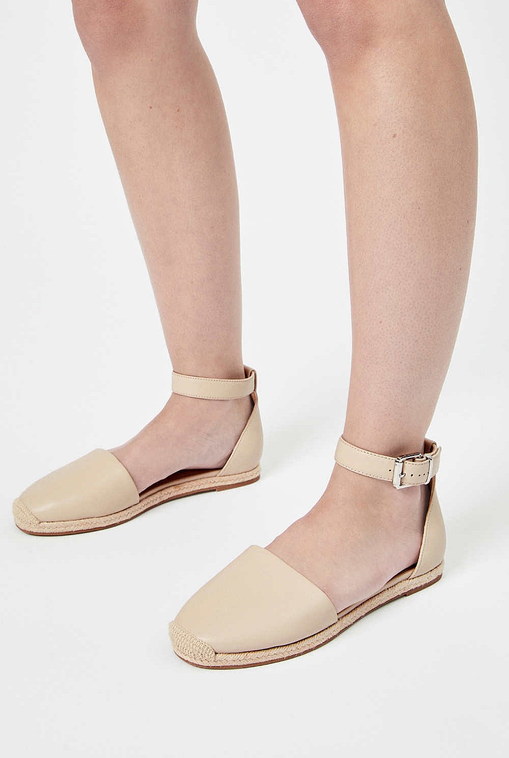 Hart Leather Flat