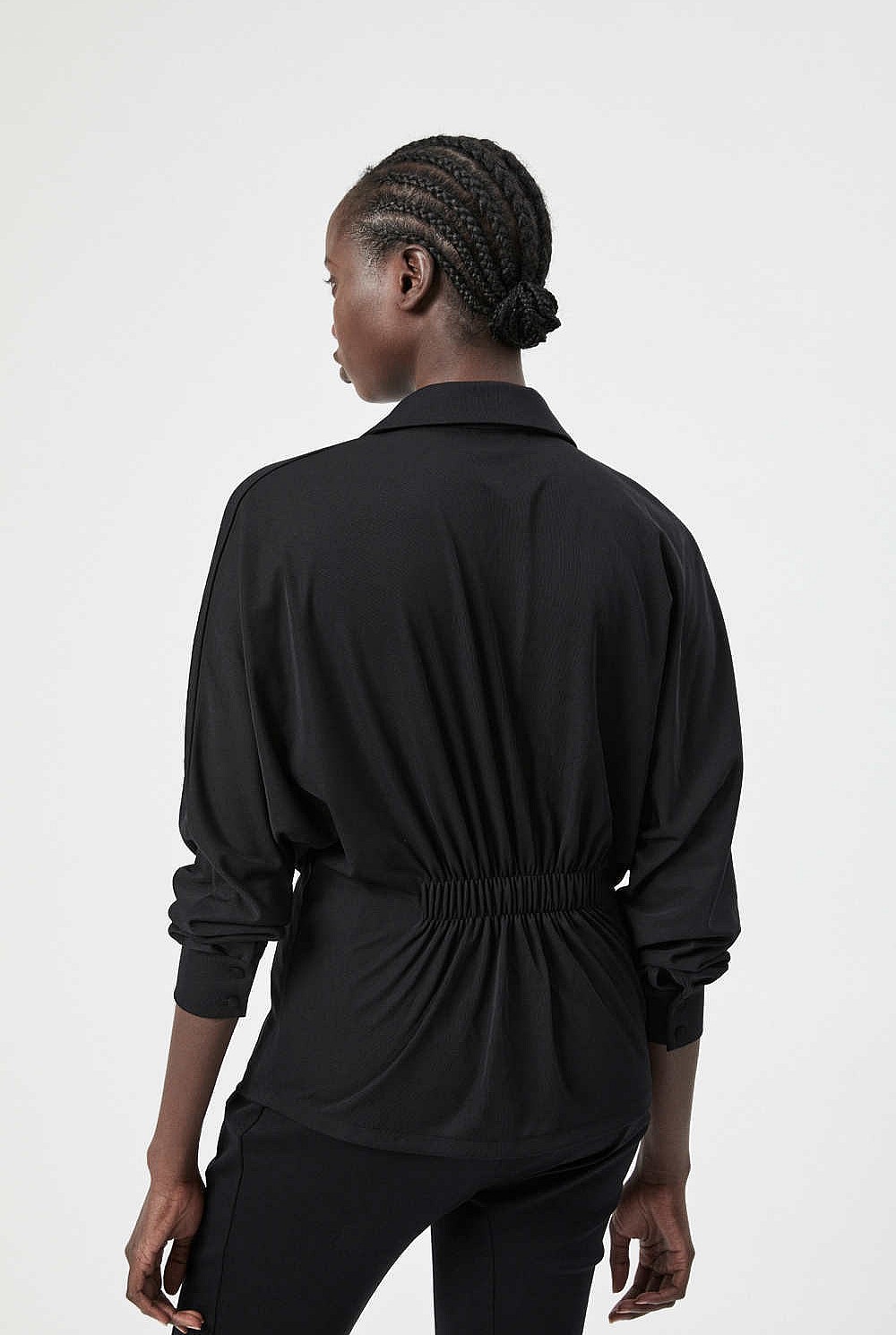 Button Detail Top