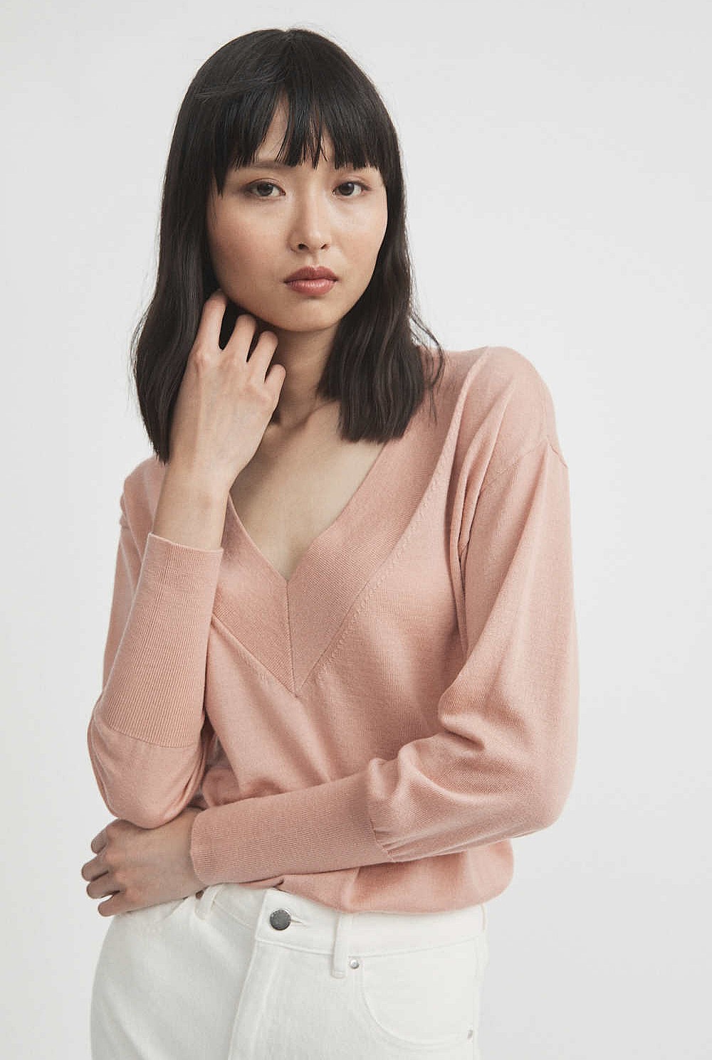 Merino V Neck Knit