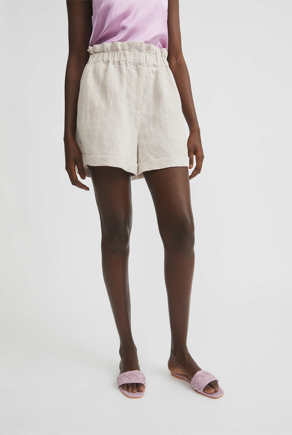 Waist Detail Linen Short