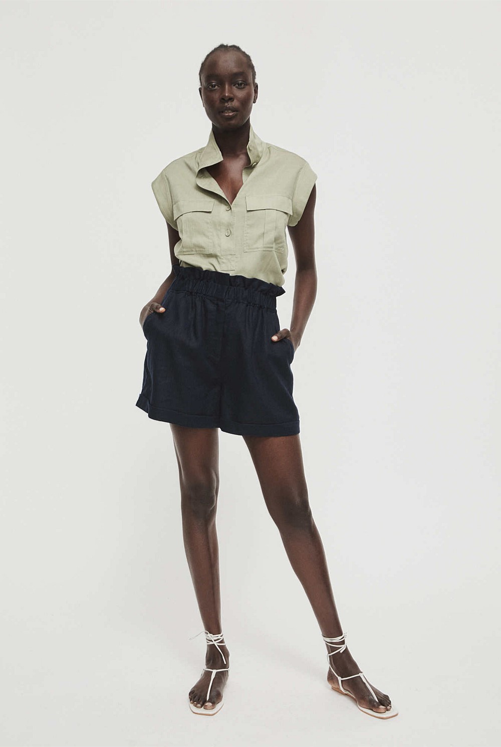 Waist Detail Linen Short