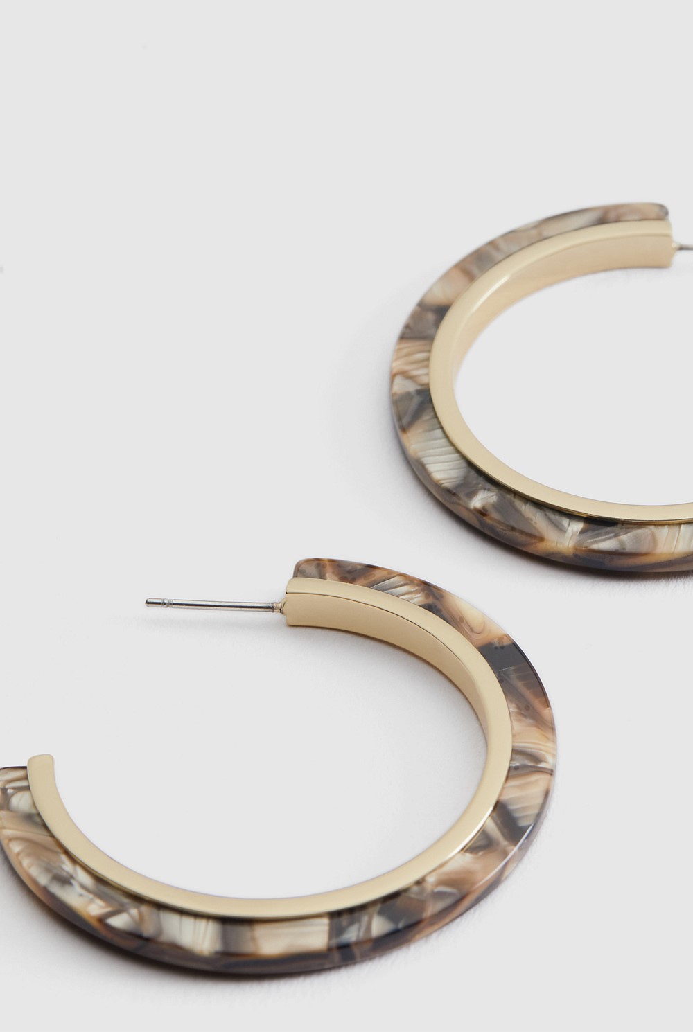 Celeste Hoops