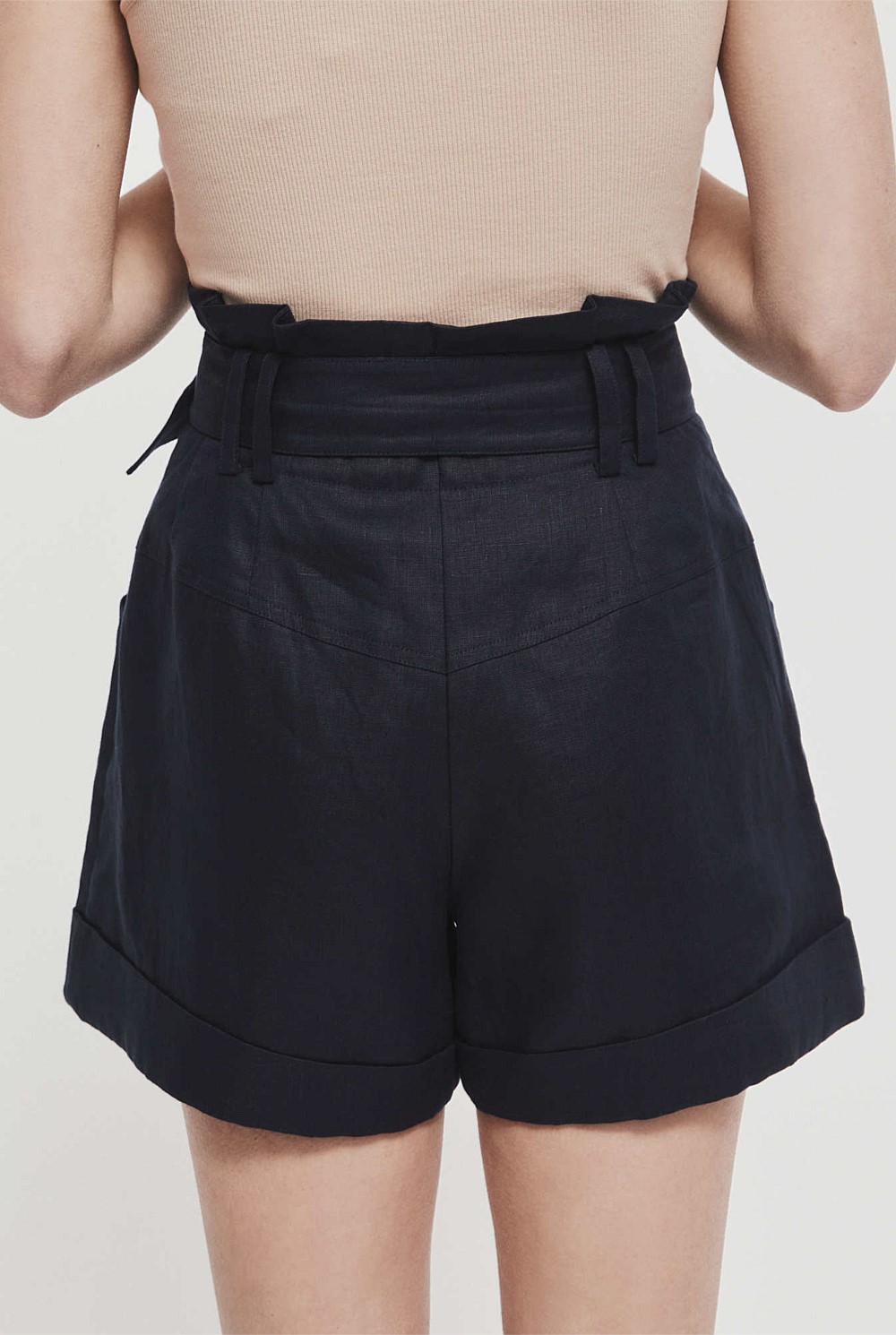 Belted Linen Short
