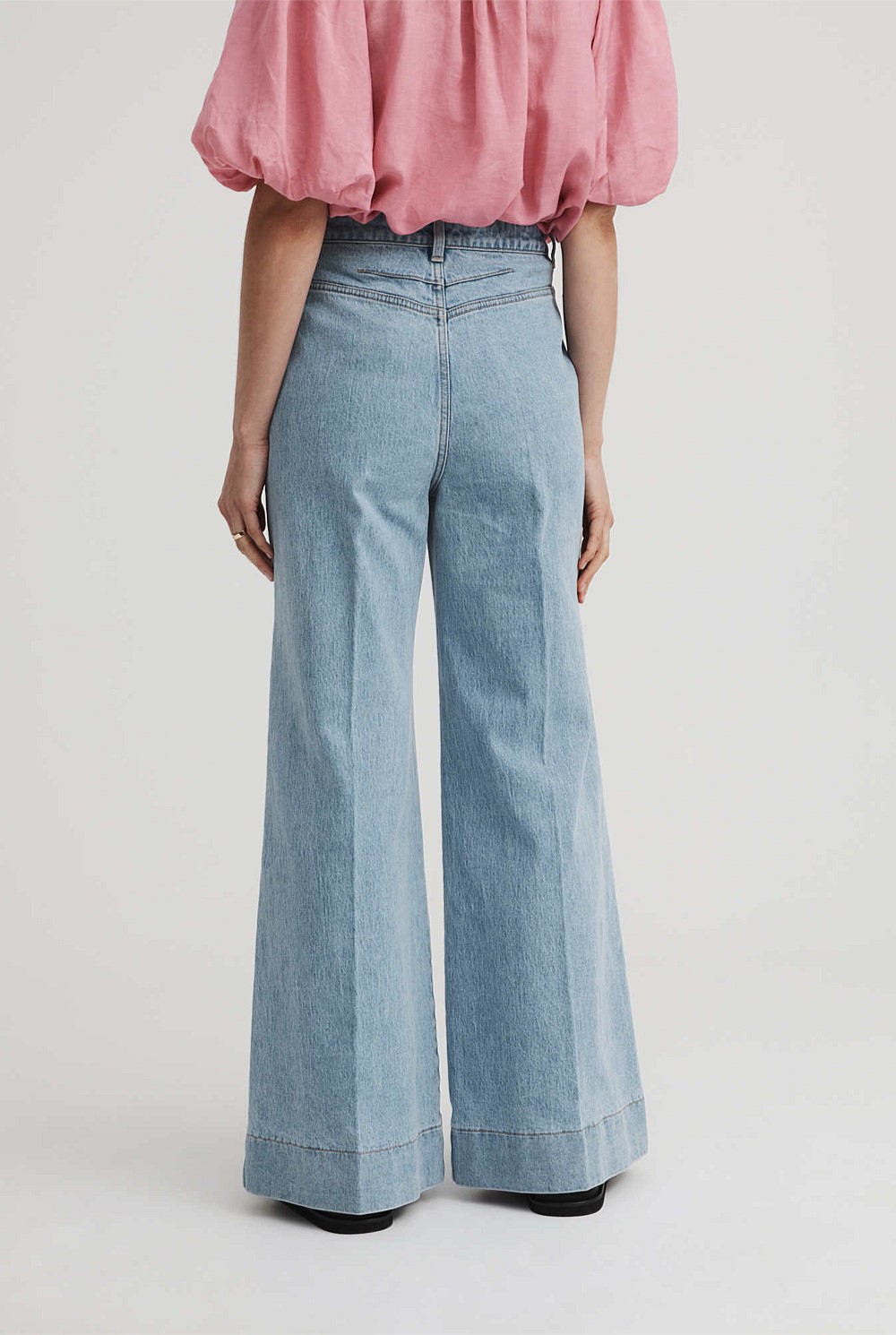 Willow Wide Leg Jean