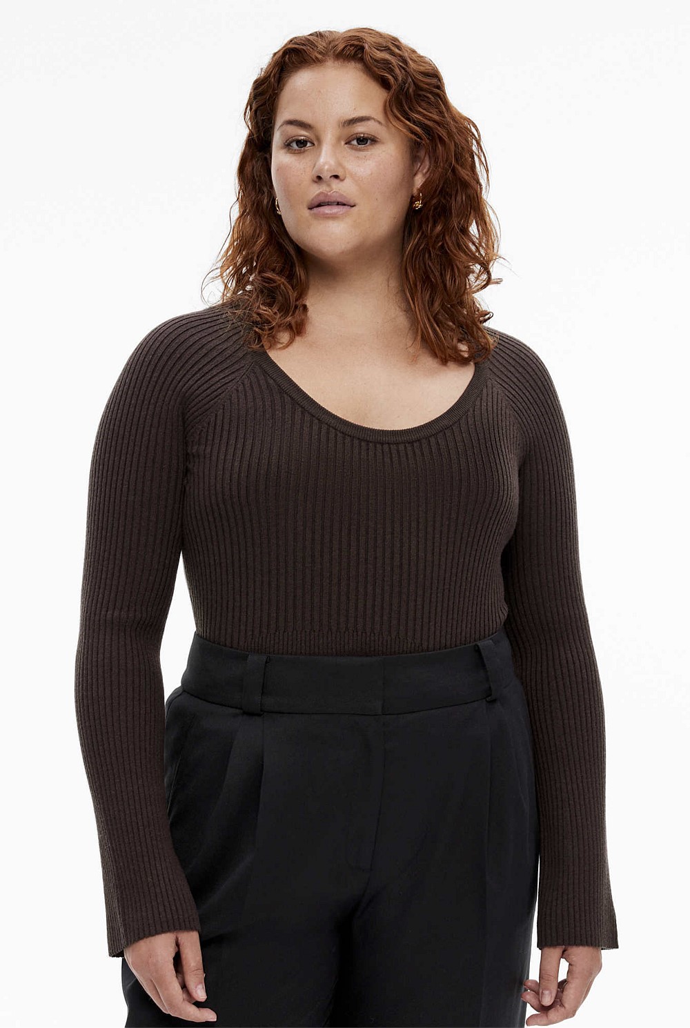 Scoop Neck Rib Knit